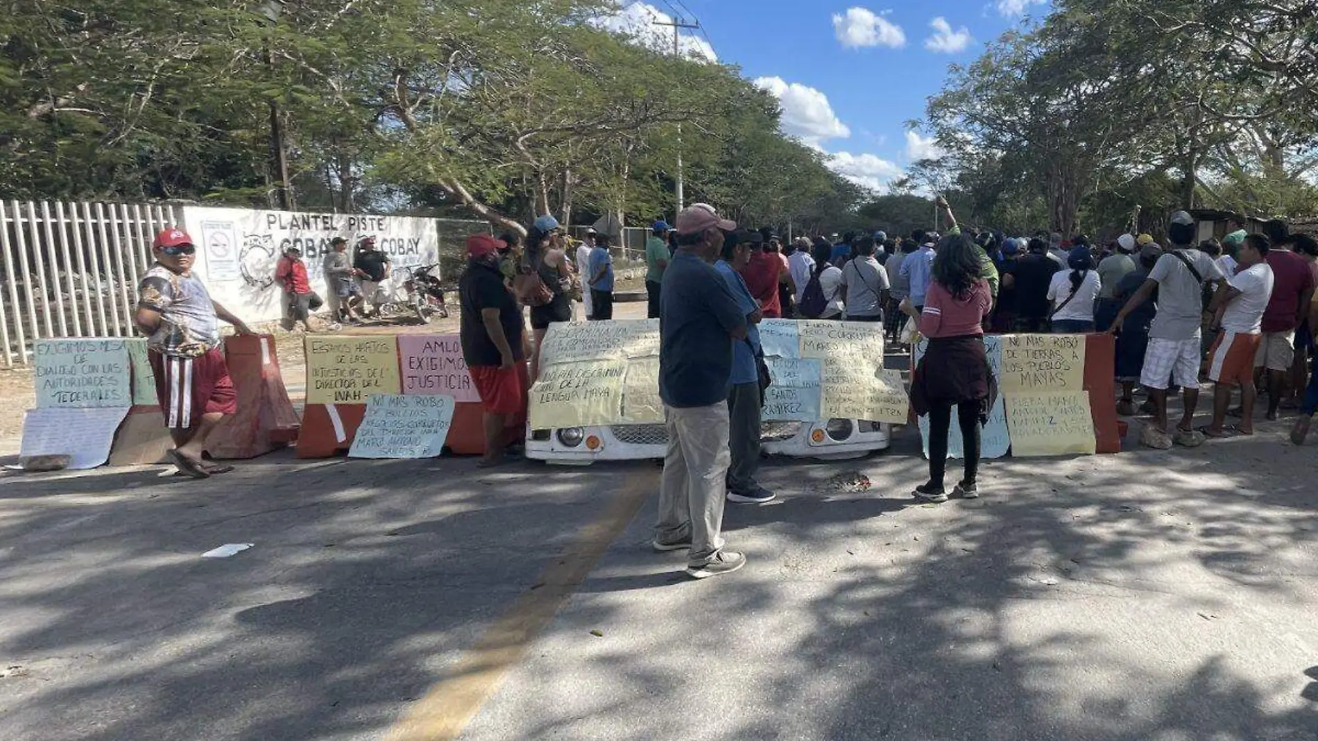 Comerciantes chocan con el INAH en Chichén Itzá bloqueo suma 36 horas